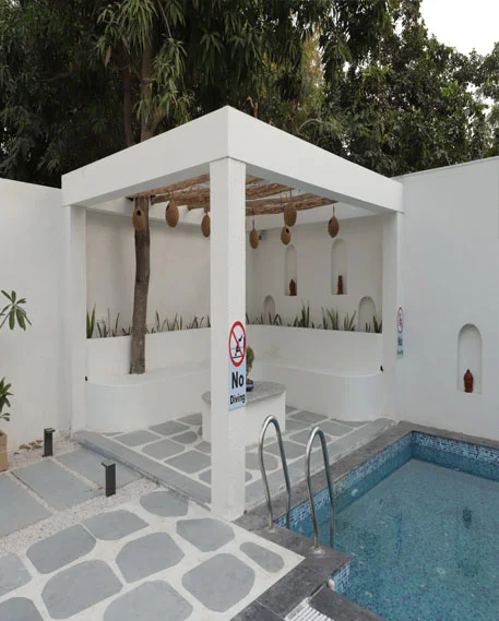 Swimming Pool Image 5