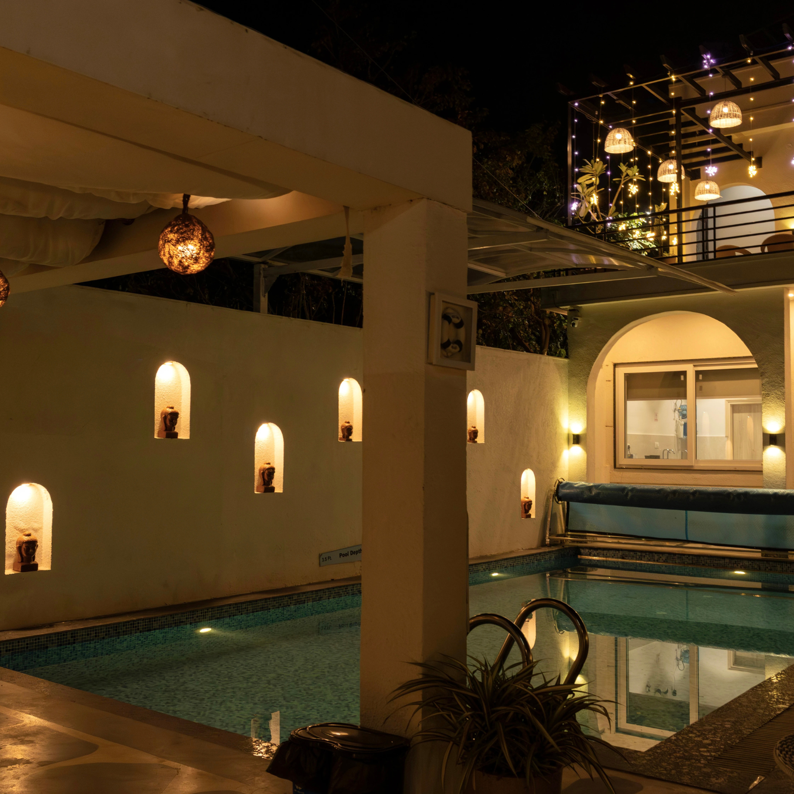 Swimming Pool Image 4